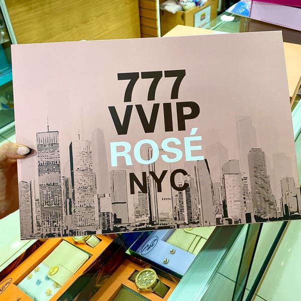 Set de Perfume VVIP ROSE NYC N7708